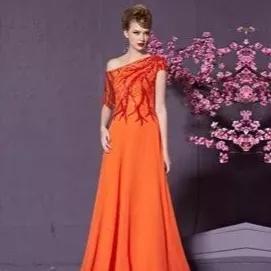 2025年11月11日五行穿衣指南，今日穿红色衣服吉祥