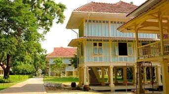 古城墙上的笑声