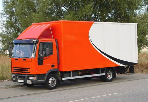 ：时空选择与居住文化的深层逻辑