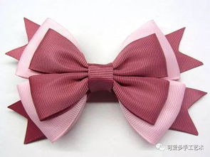 如何正确佩戴丝带蝴蝶结长尾同心结？