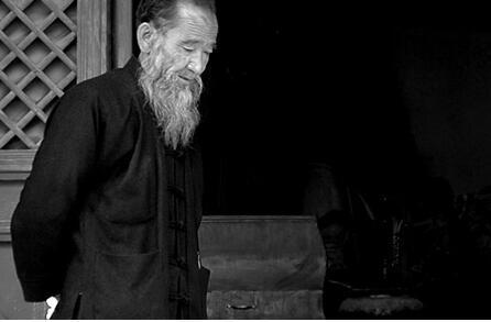 算命大师如何解说婚姻，算命先生预测婚姻争议有哪些观点？