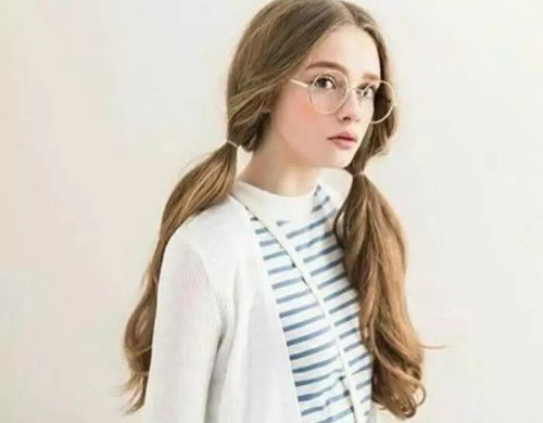 木元素生肖：生机与灵动的象征