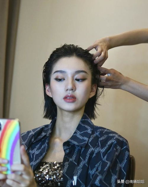 1.2 妆容协同效应解析