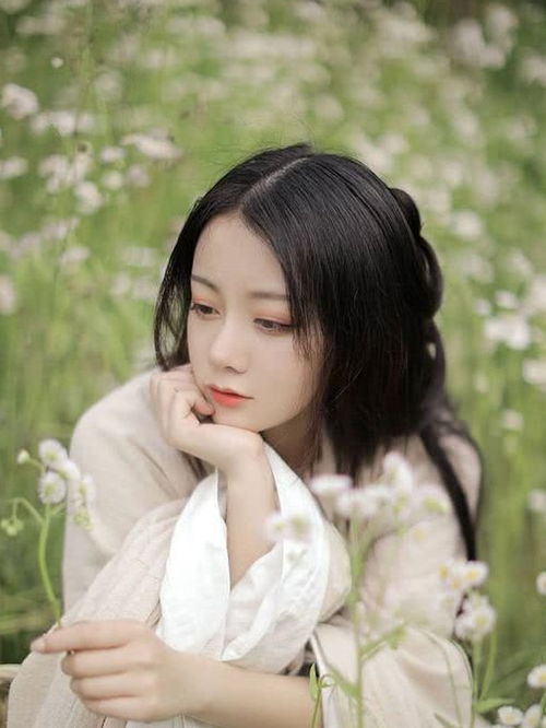 二、星座角度：性格特质与魅力