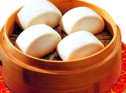 梦见蒸馒头没蒸好预示着什么有什么特殊含义？