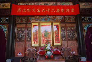 祝寿：一场大型尬演现场