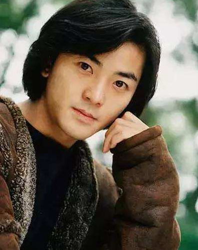 郑伊健八字是什么？周星驰如何评价他？