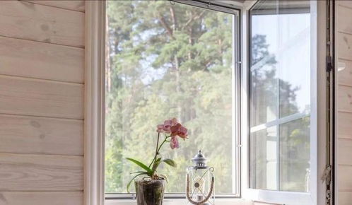 三、 光照与温度因素对阳台风水的影响