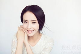 佟丽娅写真大全图片中，有没有展示她八字眉的写真？