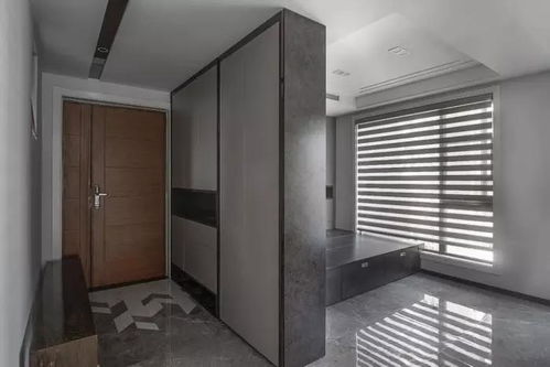 入户门第一块砖风水讲究，门口铺砖应该摆放什么物品？