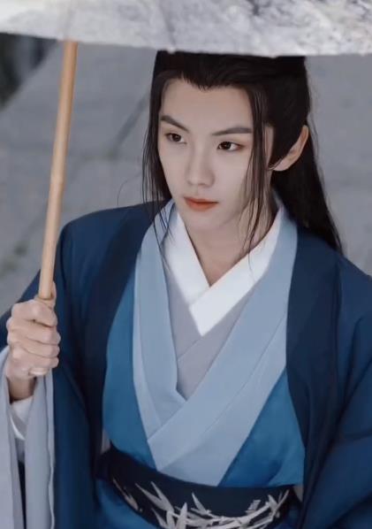 二、曹子轩的“文雅轩昂”风范