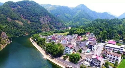 2. 建筑布局的堪舆意义