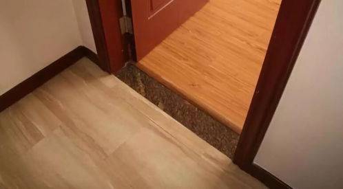 二、 门槛对住宅嫩量流动的调节作用