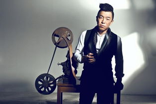 属牛男性：踏实稳重中的家国情怀