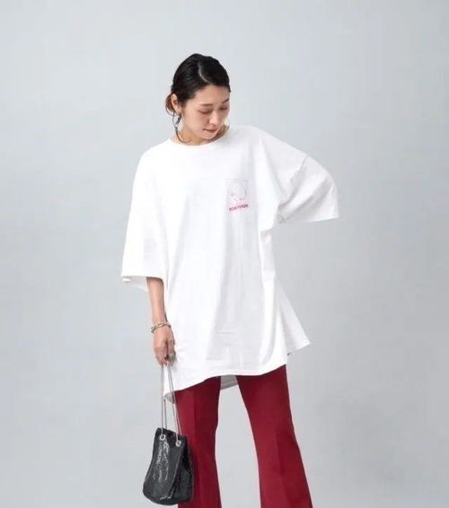 8月19日五行穿衣指南与8月17日相比，今日应该如何搭配衣物？