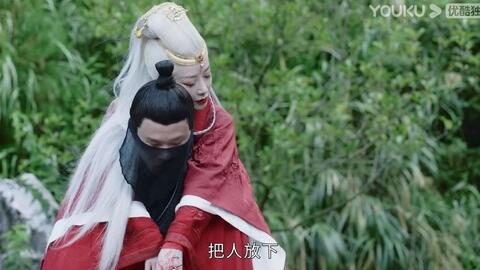 二、 星座角度：情感与命运的星象关联