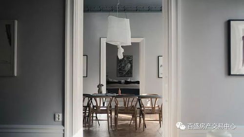 七、 防止阳台正对厨房导致家庭功能失衡