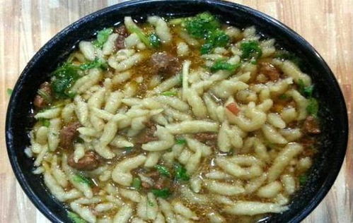 干拌米粉：配料乱入式艺术创作