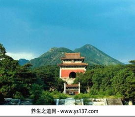 二、 帝王陵寝选址的核心风水原则