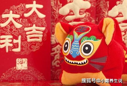 （三）属虎女性群体：较高寒冷外表下蕴藏强较大较大吸引力与事业推动力
