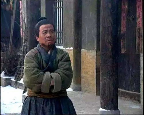 施恩与张青：义气与关怀的双重变奏