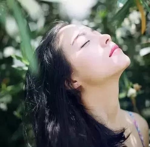 风水格局中的方位与五行融合考量