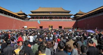 分 时 段 预 约 ： 上 午 票 的 “ 稀 缺 经 济 学 ”
