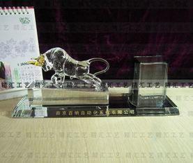 国内纪念品市场的痛点：创意缺失与同质化陷阱