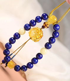 五行属水缺火的人适合佩戴什么首饰来补火？