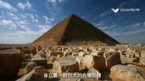 偏僻山脚下的遗迹：一座饱经沧桑的古堡