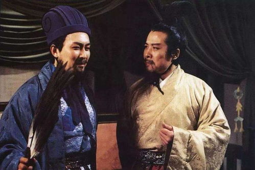 一、 刘章之身世与官爵演变