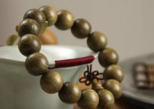 十二星座幸运手串和12星座精品手串哪个更受欢迎？