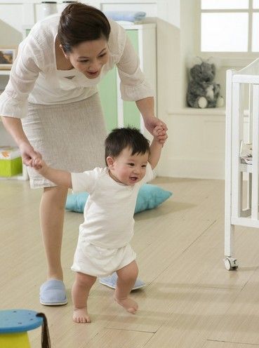 梦见小宝宝会走路是什么预兆？