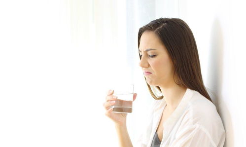 八字如何排显年轻？如何从八字看出人长得漂亮？