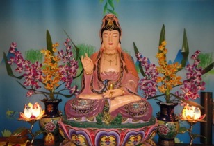 我为什么会梦到观音菩萨脑袋掉了，还抱着观音菩萨像？