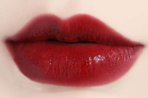 传统面相学对嘴唇形状的阐释