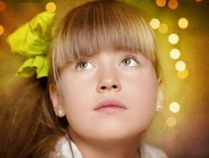 二、 解姓女孩名字的内涵与寓意？笑死