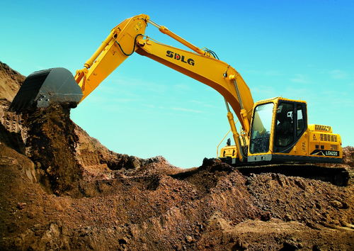 2026年8月购买铲车和2026年挖机开工的最佳吉日是哪一天呢？