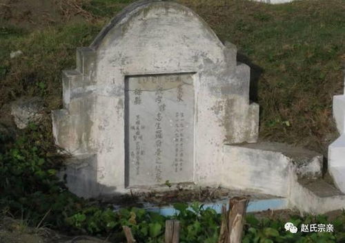 纱帽形与半月形：官贵与财富的象征符号