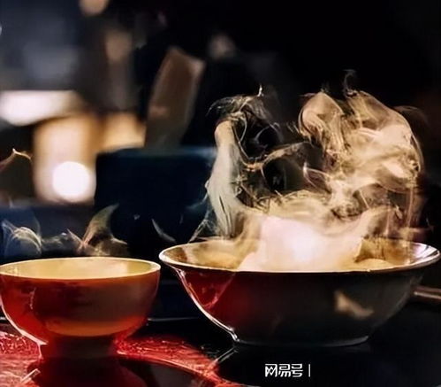 人间烟火究竟蕴含着怎样的生活哲理和情感象征？