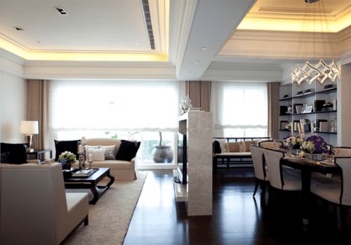 二、 地理位置的考量：铁路与立交桥旁的住宅风险评估