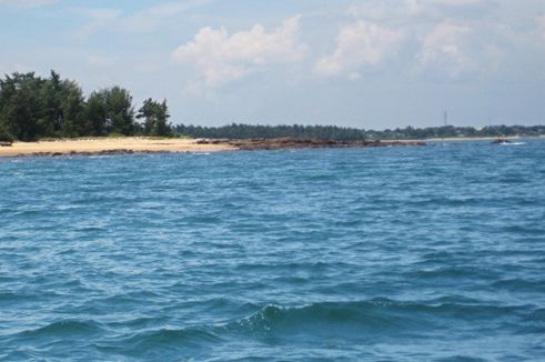 防城港 的 “ 特色 ” 住宿( 和破旧不堪的环境 )