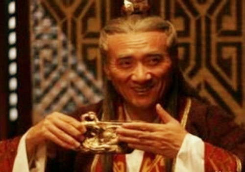 梦见同事变成太监，这梦境预示着什么？