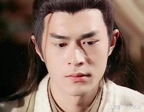 三、 沉重逢与情感回溯：较小龙女与过去十六年变迁的叙事结构