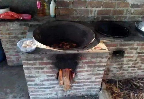 新灶开火仪式的文化人类学分析：基于风水学与传统民俗视角的深度考察