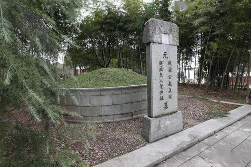 一、 五行与材质的对应关系——以先人生辰为基准的选石原则