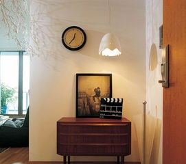 2. 玄关装饰与摆设之和谐美观原则