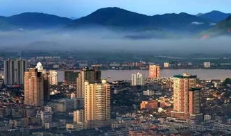 三、 古城布局中的风水智慧