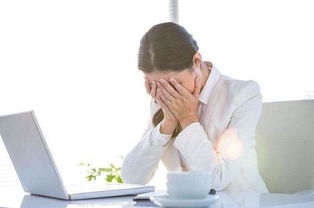 伤官女命印不旺，性格命运有何特点？适合从事技术工作吗？
