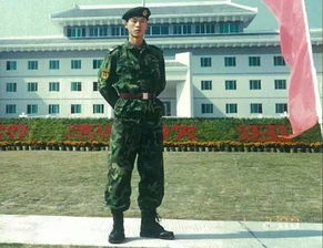 这位优秀军官的八字和部队个人格言是什么？能否分享一下？